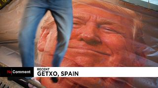 El "Trump Jump", la obra de arte que permite saltar sobre el presidente de EE UU
