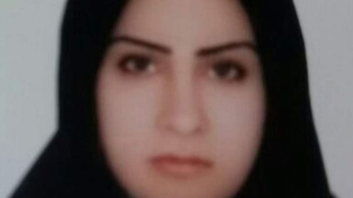السلطات الإيرانية تنفذ حكم الإعدام بإحدى ضحايا العنف الأسري والجنسي