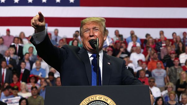 Trump sorgt sich in Missbrauchsdebatte um junge Männer Trump sorgt sich in Missbrauchsdebatte um junge Männer