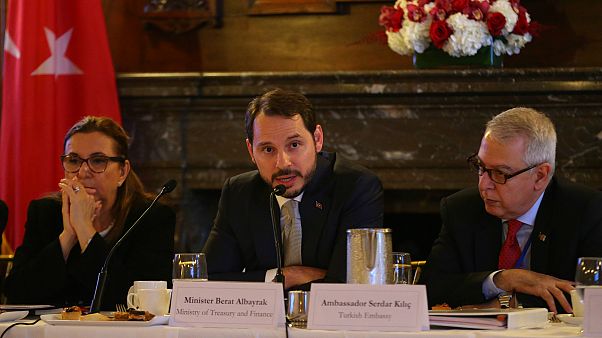 Bakan Albayrak: Enflasyonda en kötüyü geride bıraktık Bakan Albayrak: Enflasyonda en kötüyü geride bıraktık