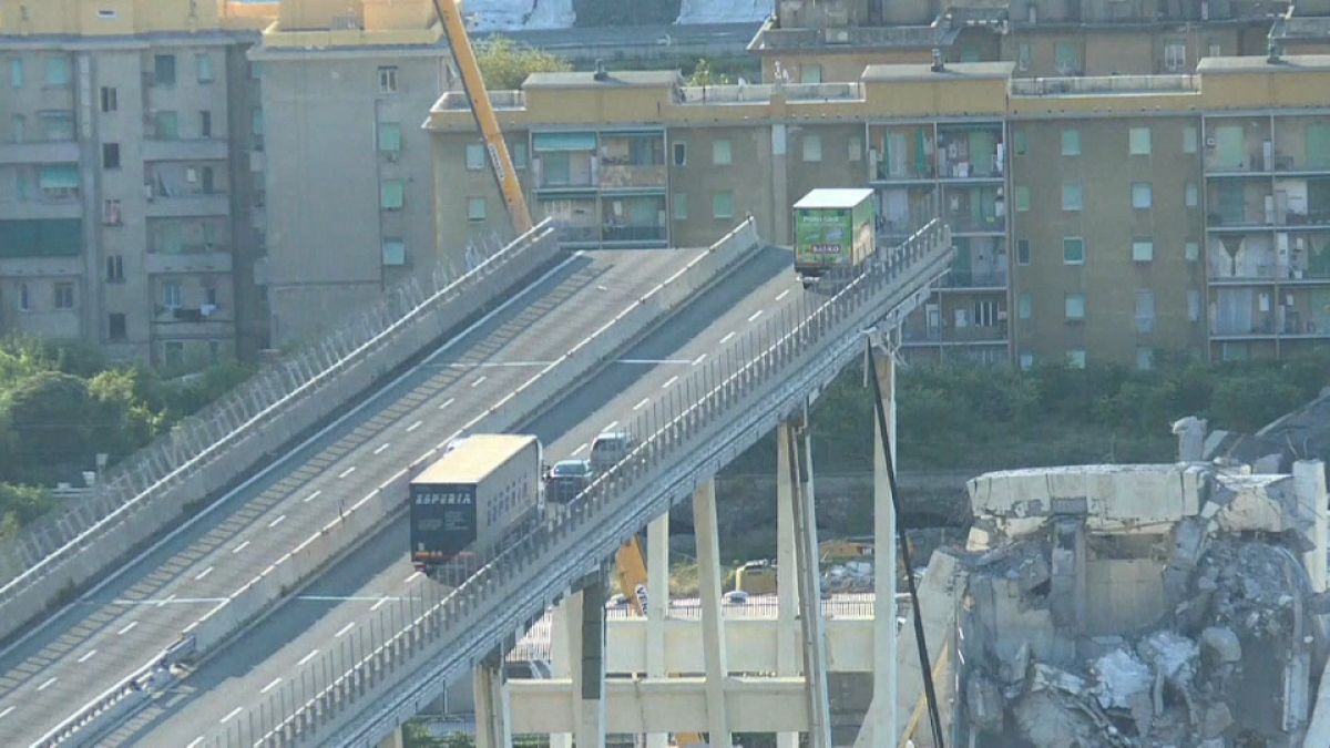 Genova: "Autostrade sapeva e non ha chiuso il ponte"