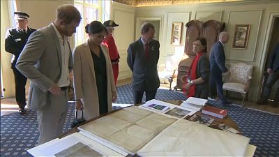 Meghan and Harry inspect US Declaration of Independence in England