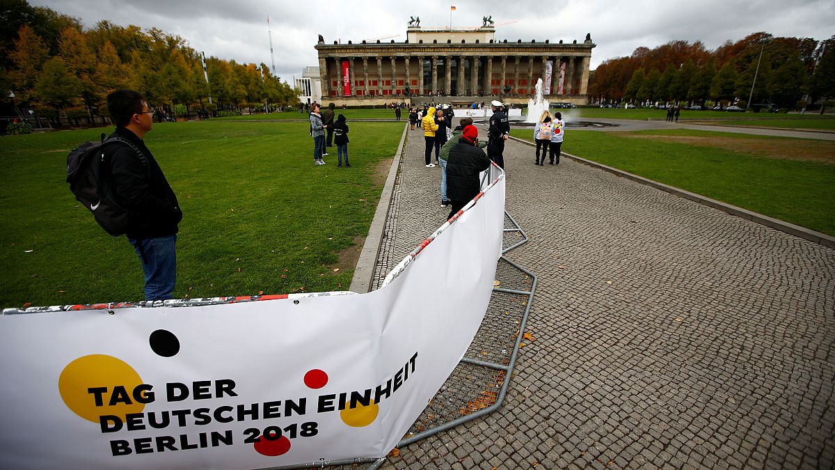 Germania: 28 anni fa la riunificazione