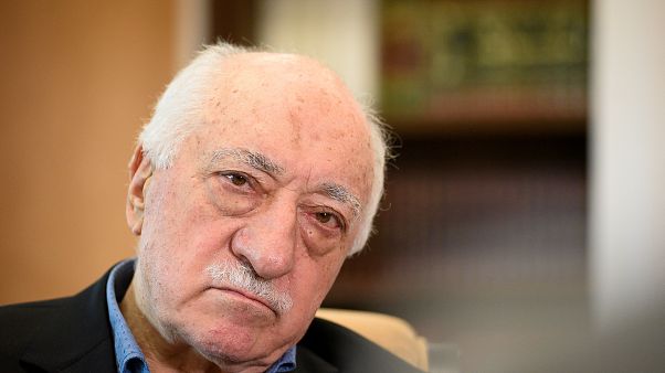 Απόπειρα εισβολής ενόπλου στο κτιριακό συγκρότημα του Γκιουλέν Απόπειρα εισβολής ενόπλου στο κτιριακό συγκρότημα του Γκιουλέν