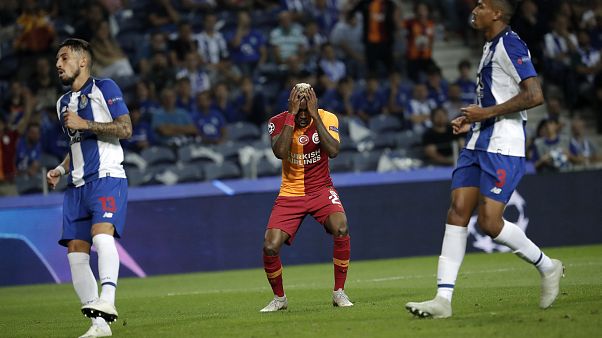 Galatasaray liderliği Porto'da bıraktı: 1-0 Galatasaray liderliği Porto'da bıraktı: 1-0