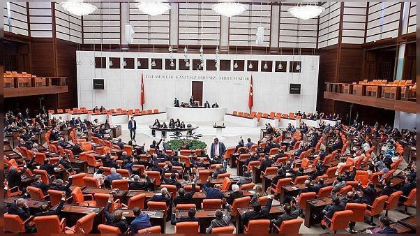 Sınır ötesi operasyonları 1 yıl daha uzatan tezkereye onay Sınır ötesi operasyonları 1 yıl daha uzatan tezkereye onay