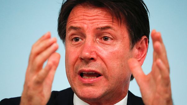 El Gobierno de Italia acuerda reducir los objetivos de déficit y deuda El Gobierno de Italia acuerda reducir los objetivos de déficit y deuda