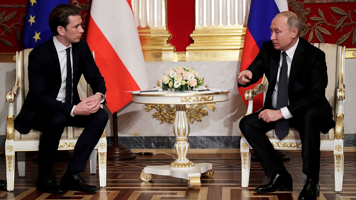 Putin riceve Kurz: in menù gas ed Europa