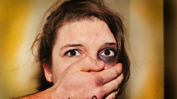 VİDEO | Paris'te bir kadını taciz ettikten sonra yumruklayan saldırgana hapis cezası VİDEO | Paris'te bir kadını taciz ettikten sonra yumruklayan saldırgana hapis cezası