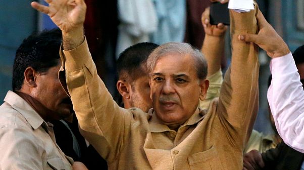 Pakistan'da ana muhalefet partisi lideri gözaltına alındı Pakistan'da ana muhalefet partisi lideri gözaltına alındı