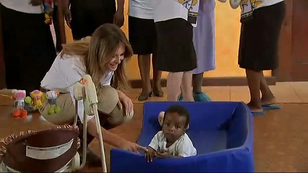 Melania Trump visita Kenia en su gira en solitario por África Melania Trump visita Kenia en su gira en solitario por África