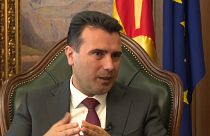 PM da Macedónia compromete-se com a implementação do referendo