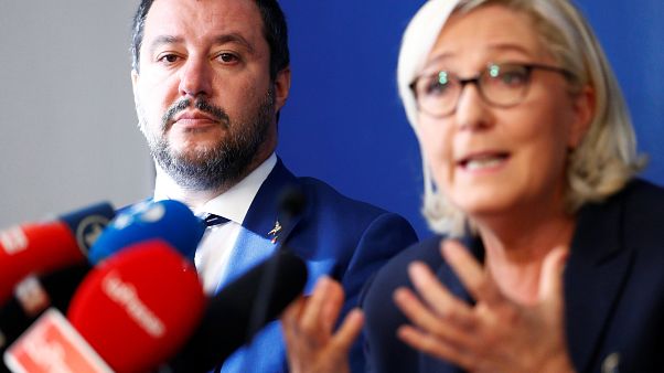 Incontro Salvini-Le Pen: "A maggio rivoluzione del buon senso" Incontro Salvini-Le Pen: "A maggio rivoluzione del buon senso"