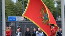 Montenegro megbüntetné azokat, akik nem állnak fel a nemzeti himnusz alatt