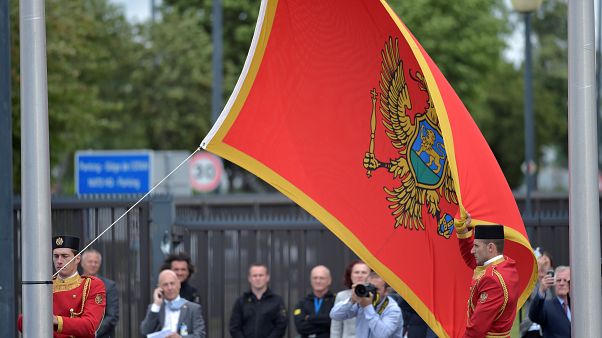 Montenegro megbüntetné azokat, akik nem állnak fel a nemzeti himnusz alatt Montenegro megbüntetné azokat, akik nem állnak fel a nemzeti himnusz alatt