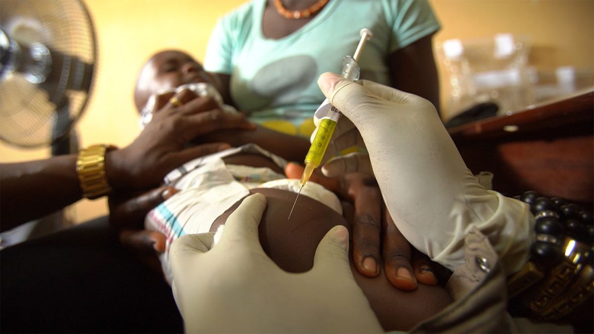 Σιέρα Λεόνε: Ένα νέο εμβόλιο δίνει ελπίδα για την αντιμετώπιση του ιού Έμπολα