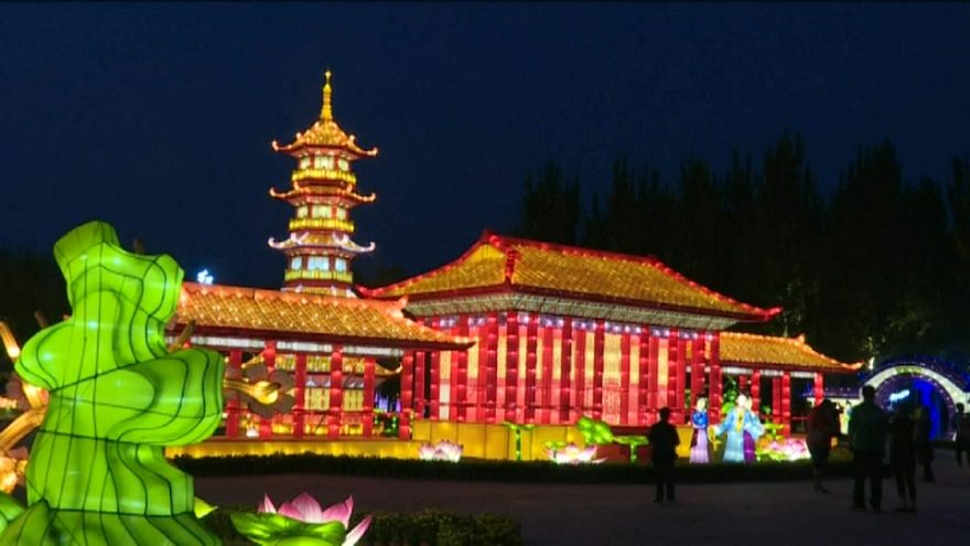 Lantern Festival Draws Crowds To Chinas Panjin City Euronews - 