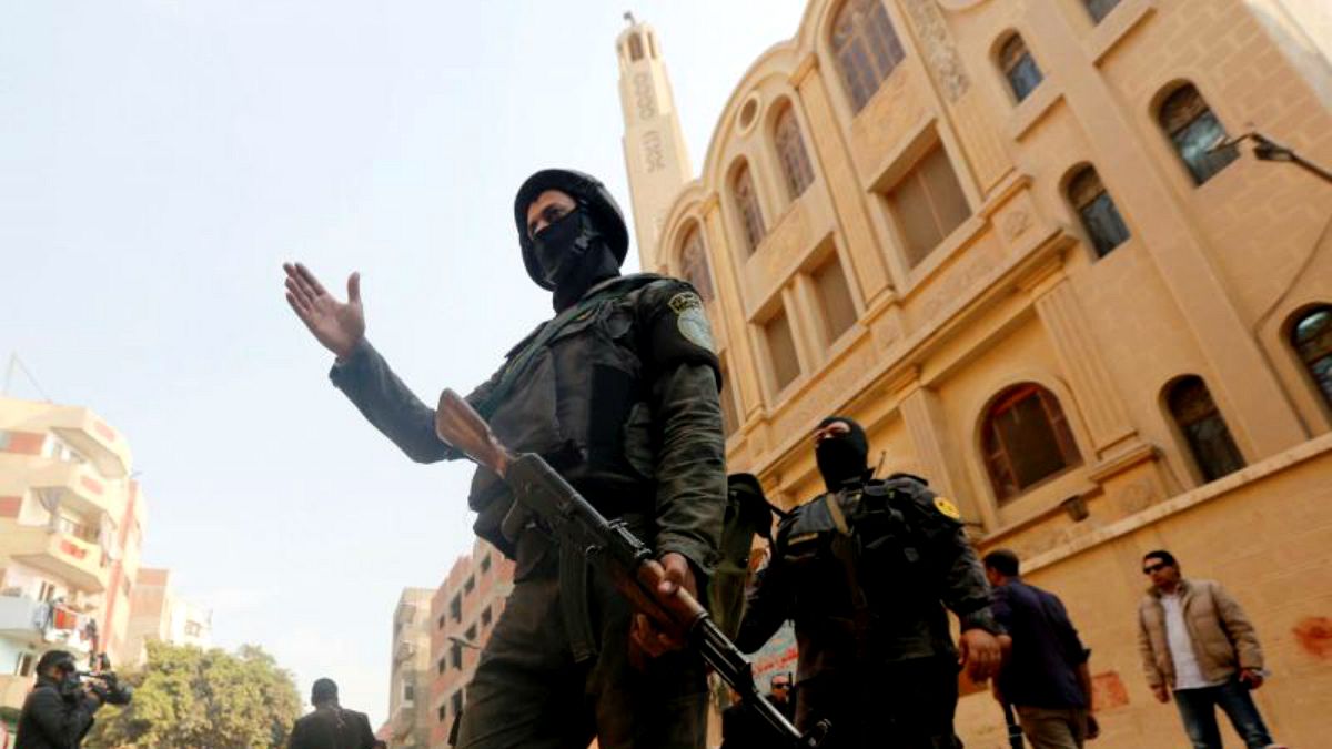 Mısır ordusu Sina'daki askeri operasyonda en az 52 militanı öldürdü