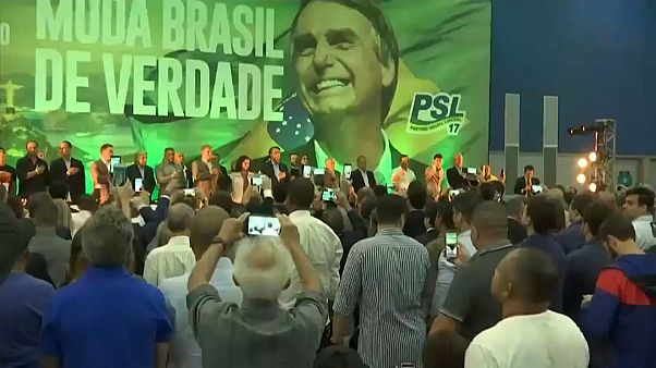 Election présidentielle au Brésil : Bolsonaro largement en tête au 1er tour Election présidentielle au Brésil : Bolsonaro largement en tête au 1er tour