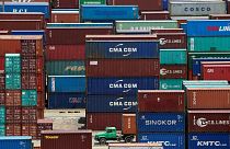 El FMI alerta de que la guerra comercial pasará factura a la economía mundial
