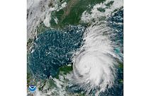 طوفان مایکل با باران سیل آسا و باد شدید سواحل آمریکا را تهدید می‌کند