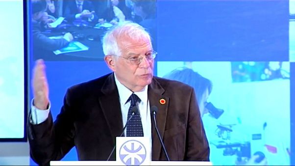 Josep Borrell, contra los "chantajes" de Quim Torra Josep Borrell, contra los "chantajes" de Quim Torra