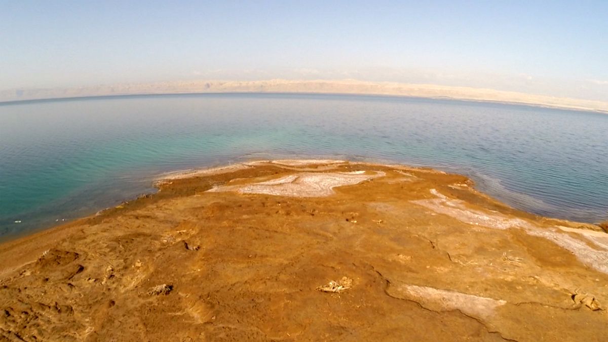 How is Dead Sea mud helping treat diseases in Jordan?