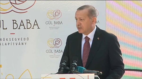 Erdoğan restore edilen Gül Baba Türbesi'nin açılışını yaptı Erdoğan restore edilen Gül Baba Türbesi'nin açılışını yaptı