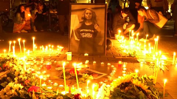 Bulgaristan’da tecavüz edildikten sonra işkencede öldürülen gazeteciyle ilgili bir gözaltı Bulgaristan’da tecavüz edildikten sonra işkencede öldürülen gazeteciyle ilgili bir gözaltı