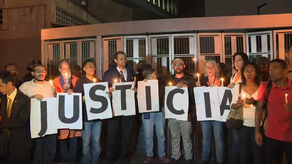 Polémica en Venezuela tras la muerte de un opositor en comisaría Polémica en Venezuela tras la muerte de un opositor en comisaría