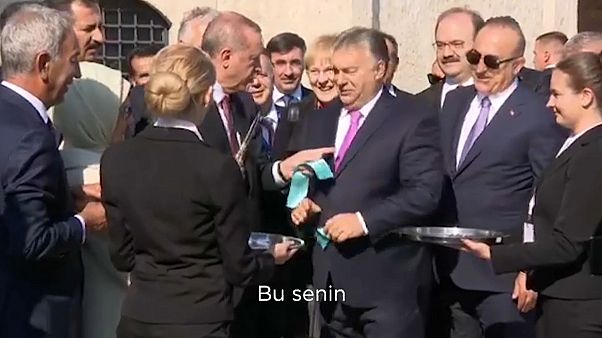 VİDEO - Erdoğan ile Orban arasında ilginç makas diyaloğu VİDEO - Erdoğan ile Orban arasında ilginç makas diyaloğu