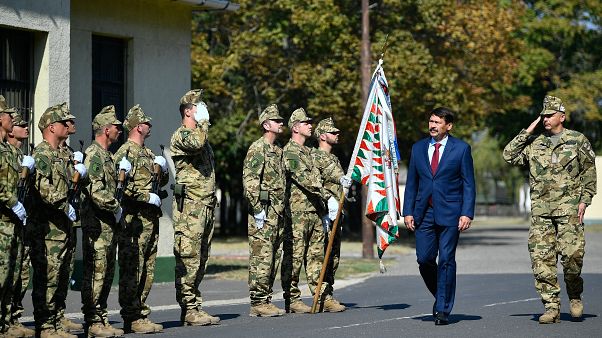 Csaknem nyolcezerrel növelnék a honvédség létszámkeretét Csaknem nyolcezerrel növelnék a honvédség létszámkeretét