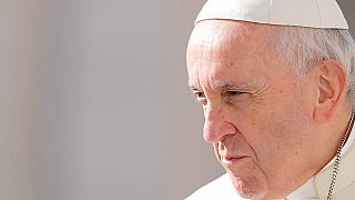 البابا يشجب الإجهاض بعنف ويشبهه بعمليات القتل المافيوية