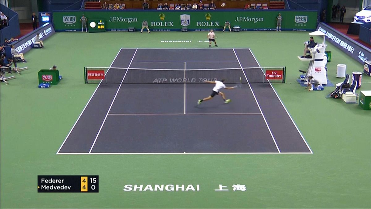 Tennis: Shanghai Masters, successi per Federer e Nishikori