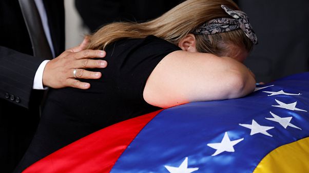 Venezuela: corpo del dissidente consegnato a famiglia Venezuela: corpo del dissidente consegnato a famiglia