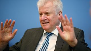 Salpicada por un escándalo de presunta corrupción la oficina de asilo alemana