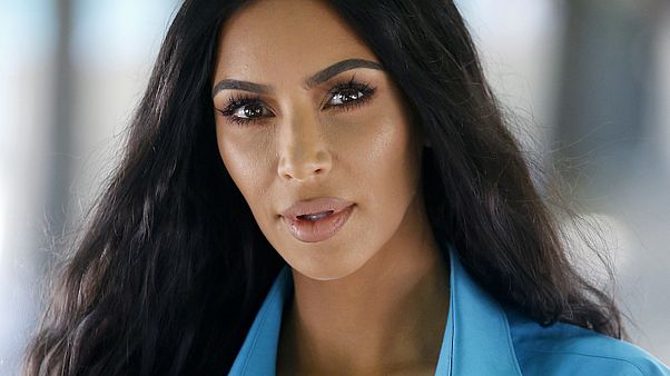 إذا كنت من عشاق كيم كارداشيان فإحذر من البحث عن اسمها على الإنترنت إذا كنت من عشاق كيم كارداشيان فإحذر من البحث عن اسمها على الإنترنت