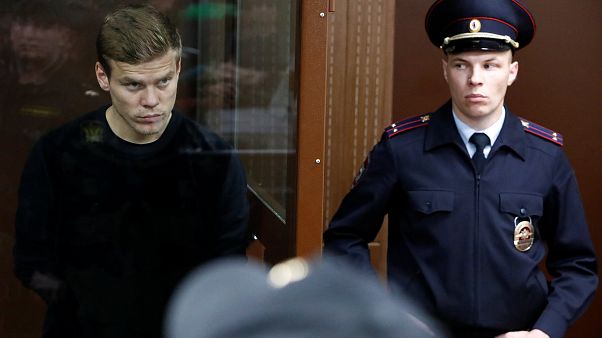 Дуэты недели: Петров-Мишкин и "мамаево кокорище" Дуэты недели: Петров-Мишкин и "мамаево кокорище"
