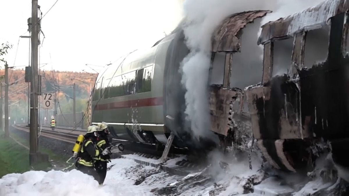 شاهد: اندلاع حريق في القطار الأسرع في ألمانيا