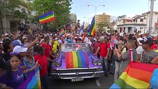 Cubanos debatem legalização do casamento homossexual
