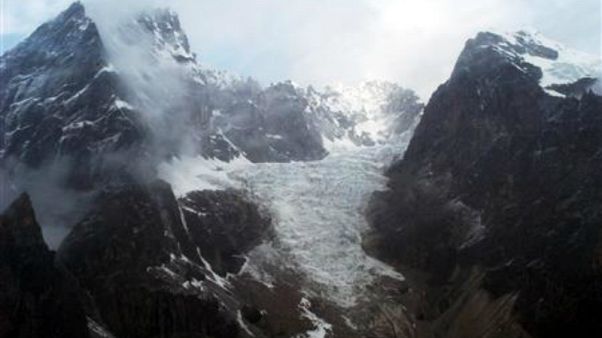 Nepal'de zirve tırmanışı yapan 7 dağcı hayatını kaybetti Nepal'de zirve tırmanışı yapan 7 dağcı hayatını kaybetti