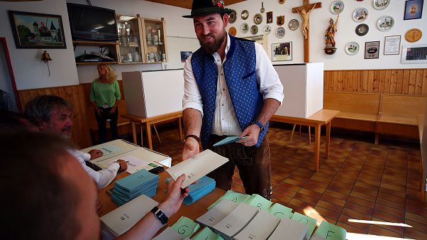 Con il voto in Baviera inizia la transizione politica tedesca Con il voto in Baviera inizia la transizione politica tedesca