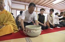 نوشیدن چای در معبد «سایدایجی» ژاپن
