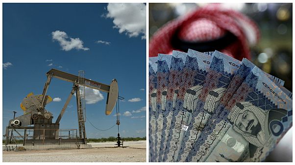 اختفاء خاشقجي.. تراجع الريال السعودي أمام الدولار بالسوق الفورية وصعود أسعار النفط اختفاء خاشقجي.. تراجع الريال السعودي أمام الدولار بالسوق الفورية وصعود أسعار النفط