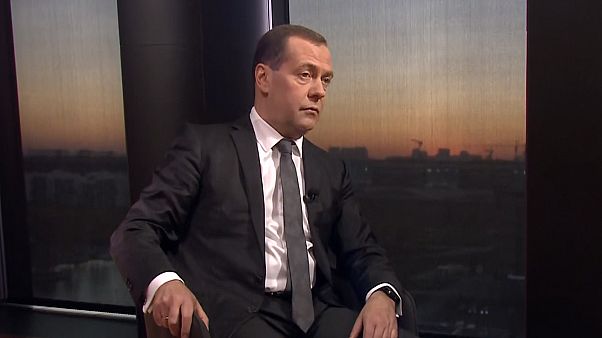 Дмитрий Медведев: "Санкции - абсолютно непродуктивная история" Дмитрий Медведев: "Санкции - абсолютно непродуктивная история"