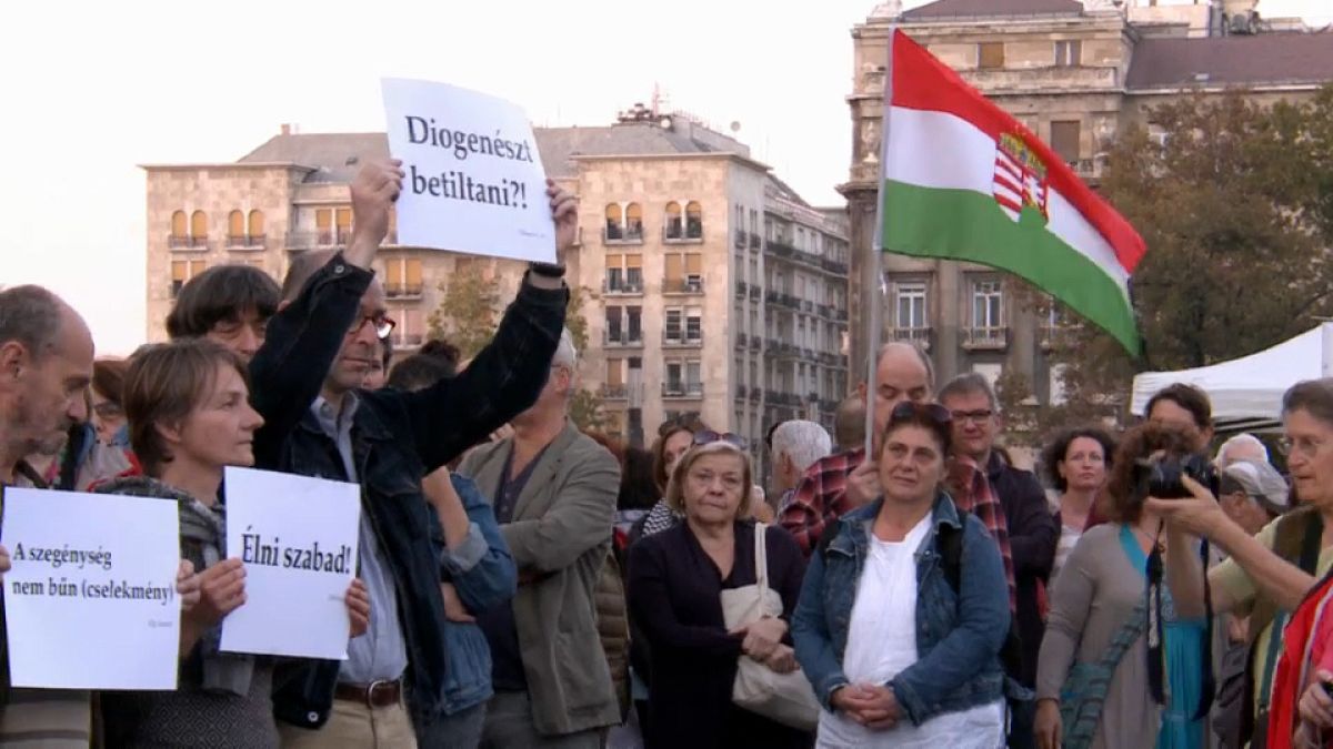 Macaristan'da artık sokakta yaşamak suç haline geldi