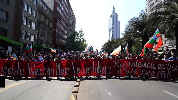 Heurts à l'issue d'une manifestation de soutien à la cause Mapuche au Chili Heurts à l'issue d'une manifestation de soutien à la cause Mapuche au Chili