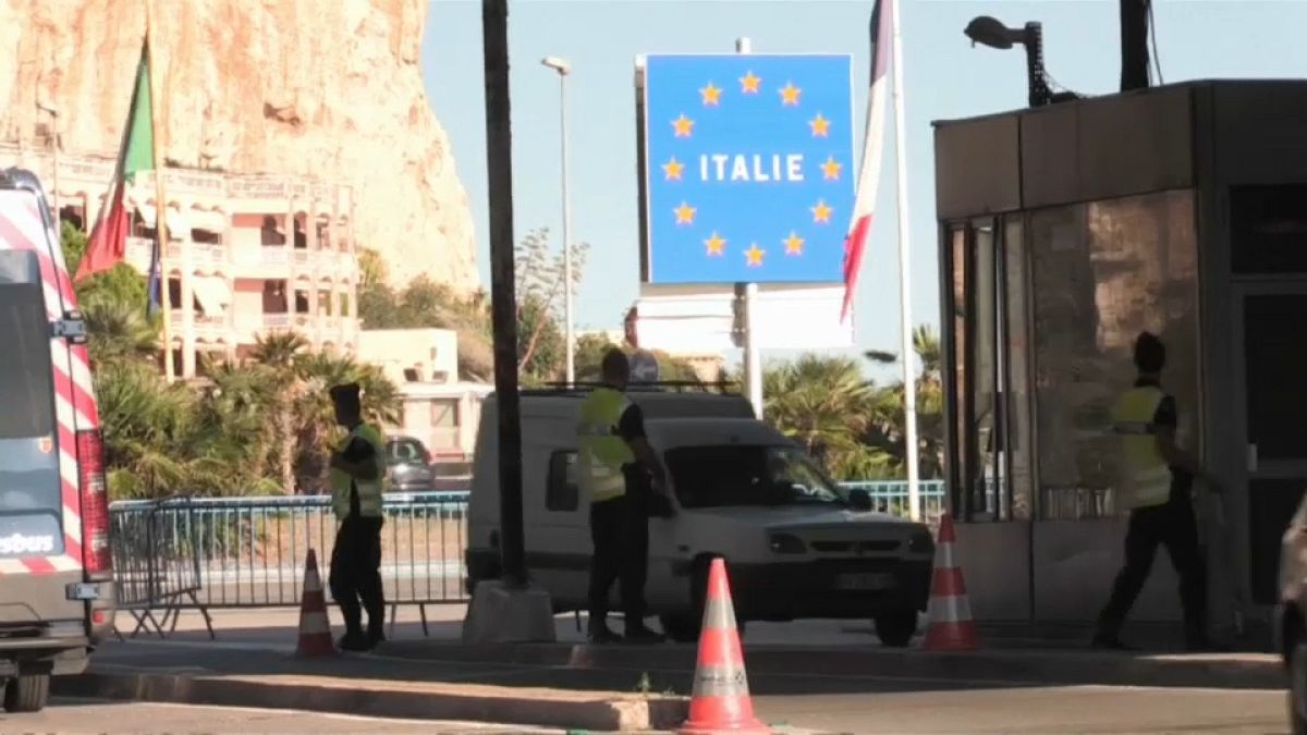 Egyre nő a feszültség  francia-olasz határon a menekültek miatt