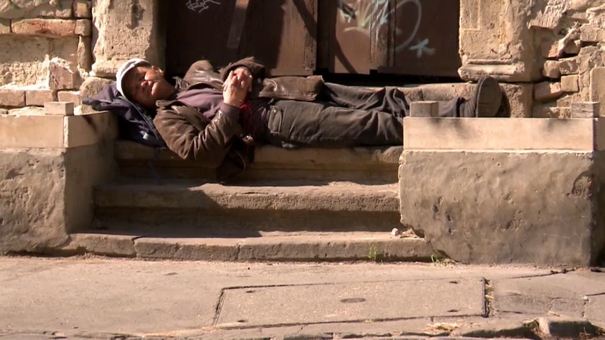 Венгрия: "бесчеловечный" закон о бездомных