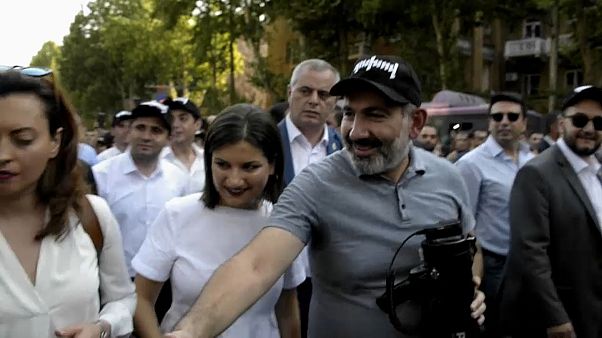 Армения без премьер-министра Армения без премьер-министра